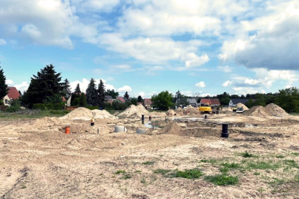 Einbau der künftigen Medienträger Einbau der künftigen Medienträger