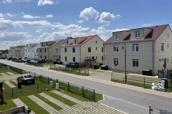 Straßenzug Von-Redern-Straße Straßenzug Von-Redern-Straße