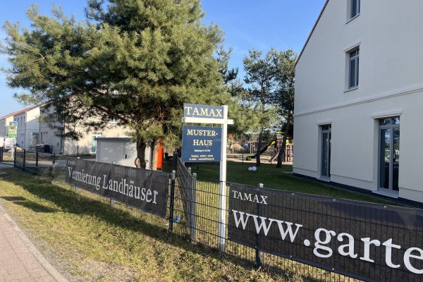 Besuchen Sie uns im Musterhaus Besuchen Sie uns im Musterhaus