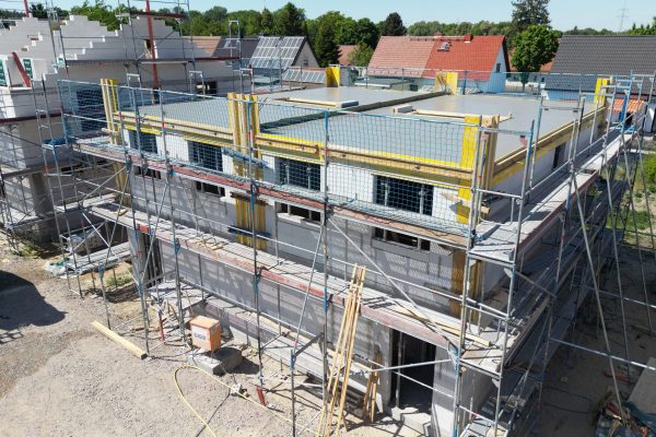 Decke über dem 1.OG gegossen Decke über dem 1.OG gegossen